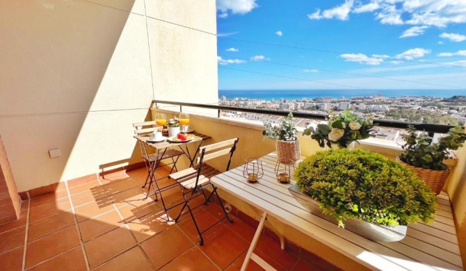 797 Holiday Rentals - Precioso piso para 6 con vista al mar 180 grados