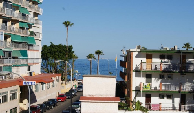 ApartVacaciones - Apartamento Benalmadena Beach - Costa del Sol