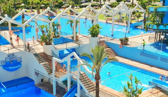 Apartamentos HOLIDAYS BENALBEACH