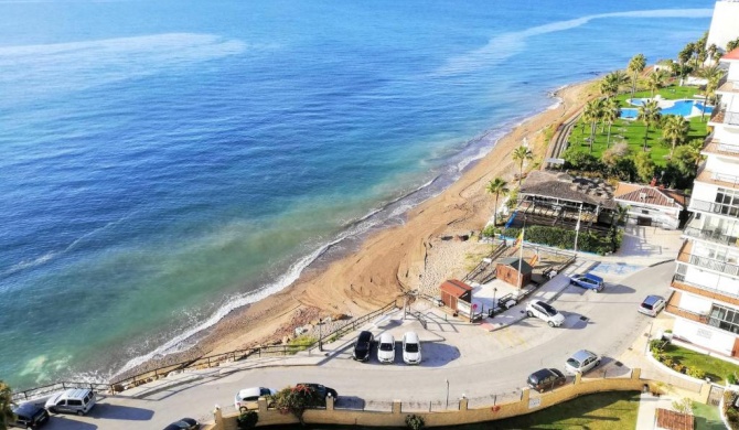 Apartamento MAR AZUL, primera línea de playa