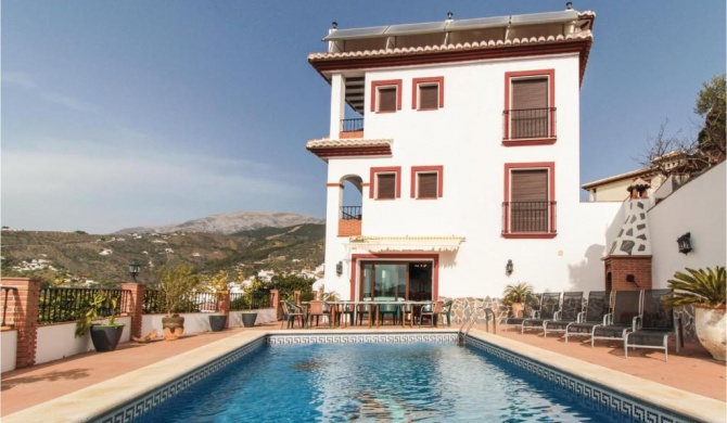 Awesome home in Canillas de Albaida with WiFi, Outdoor swimming pool and Swimming pool