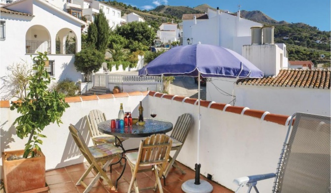 Awesome home in Canillas de Albaida with 2 Bedrooms and WiFi