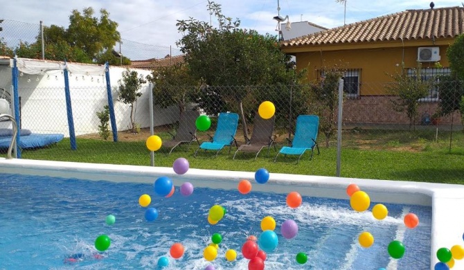 Mis Princesas, con Barbacoa, Piscina, Parking privado y wifi