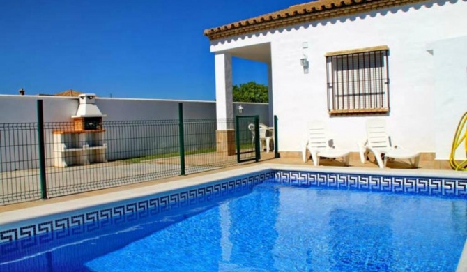 Chalet Arroyo con piscina privada