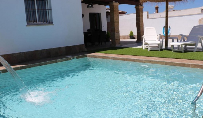 Chalet carril de los pareja - piscina privada