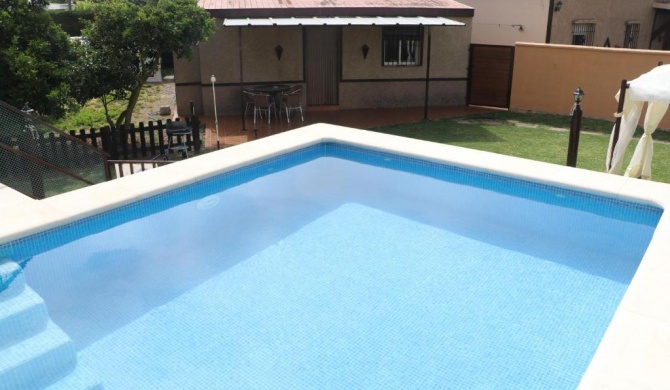 Chalet rural con piscina privada