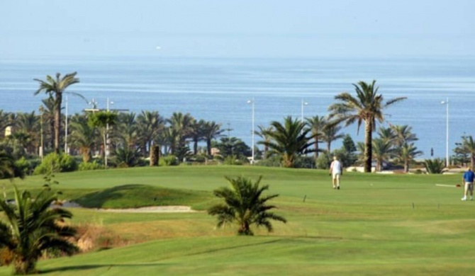 Casa Linda, Atico: playa y golf, Almería