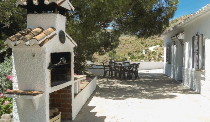Stunning home in El Borge with 2 Bedrooms, WiFi and Outdoor swimming pool