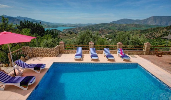 El Gastor Villa Sleeps 7 Pool Air Con WiFi