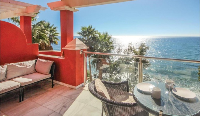 Stunning apartment in Estepona with 2 Bedrooms and WiFi