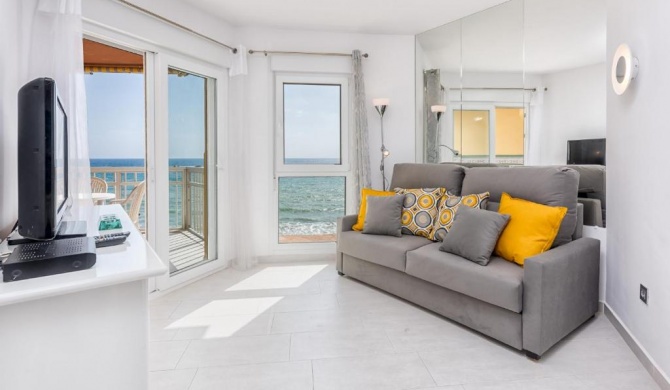 WintowinRentals Relax & Frontal Sea View in Fuengirola