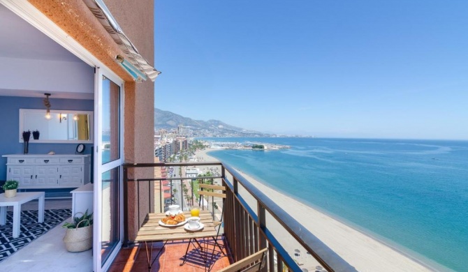 WintowinRentals The Highest Frontal Sea View in Fuengirola