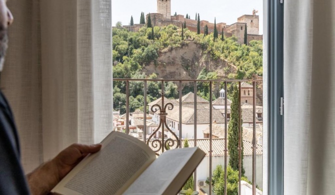 INOLVIDABLES VISTAS A LA ALHAMBRA, Parking